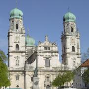 Der Passauer Dom, unweit des Bistumsarchives (Foto: Werner Sagasser)