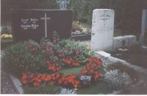 Grab von Josef Weber - [Herbst 2001]